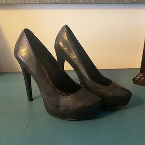 Jessica Simpson shoes